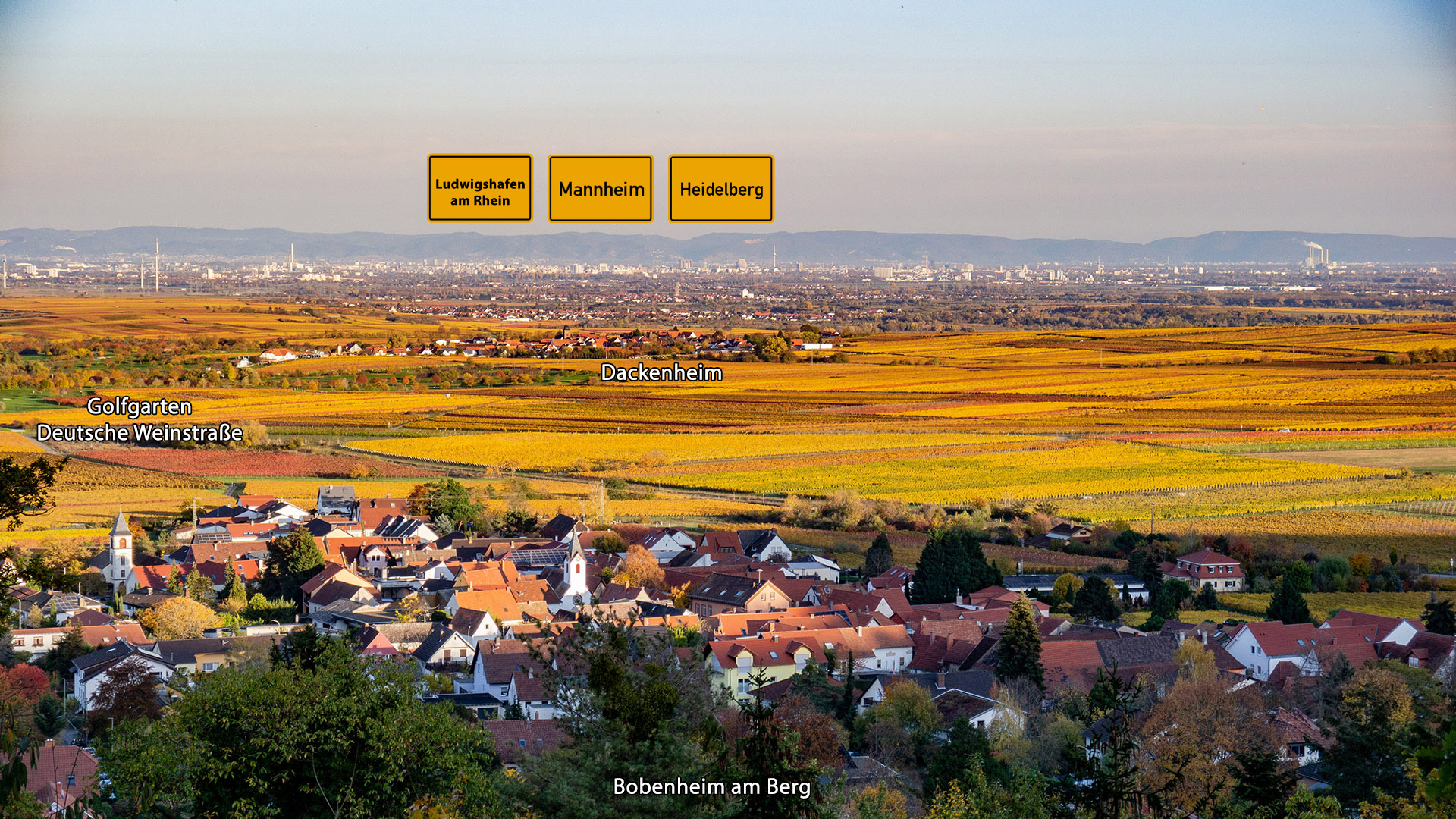 Zoomed blick von Blakon auf Ebene mit Ortsbeschriftung